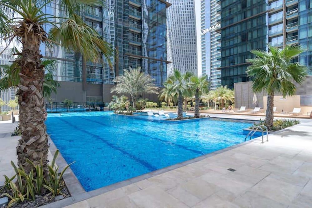 Vogue | Marina Gate near JBR Beach | Marina Mall - Tap to explore photos