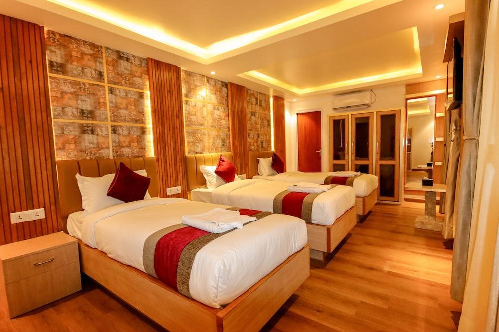 Hotel Elegant Kathmandu Inn Room Type - Deluxe Triple Room