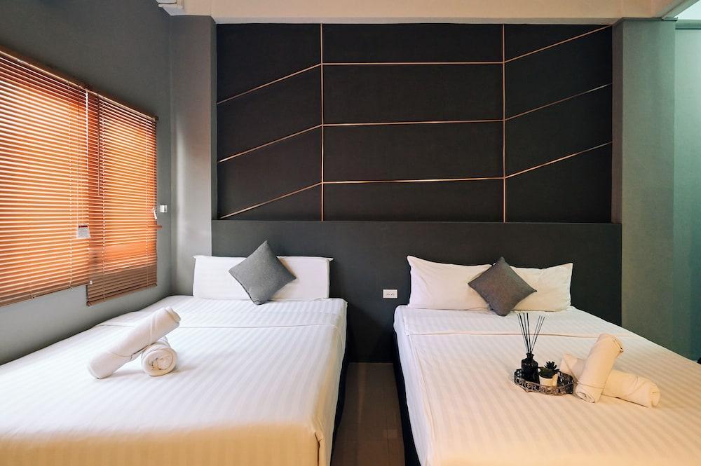 Tori Crown Hotel Room Type - Junior Family Room (Building 2)