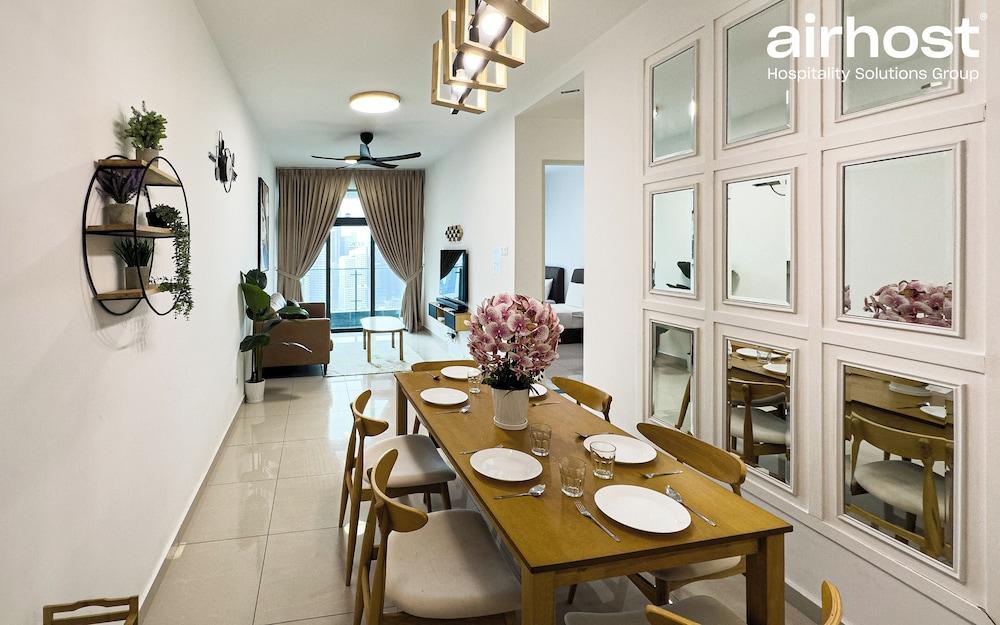 Legasi Kampung Baru by Airhost Room Type - Deluxe Apartment, 3 Bedrooms, Non Smoking, City View