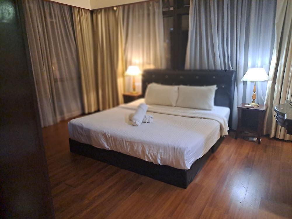 tourism Service Suites At Times Square Room Type - Family Apartment