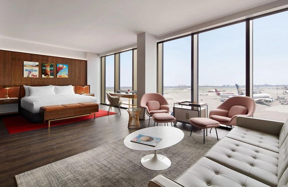 TWA Hotel at JFK Airport Room Type - Presidential Suite (Runway View)