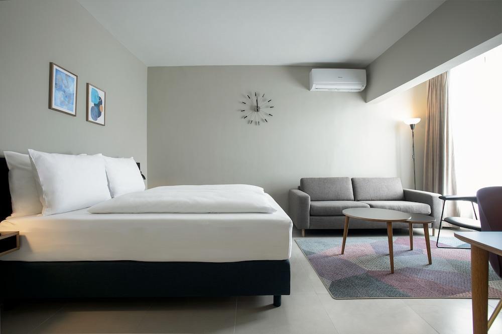 Nordic Hotel Lagos Room Type - Deluxe Room