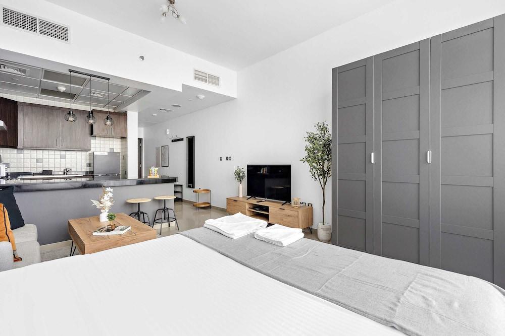 Silkhaus Hydra Avenue Room Type - Superior Studio, 1 Queen Bed, Non Smoking