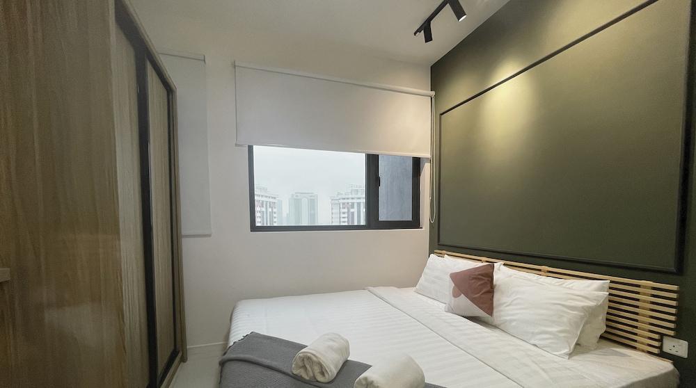 Chambers Residence, Sunway Putra Mall Room Type - Signature Two Bedroom