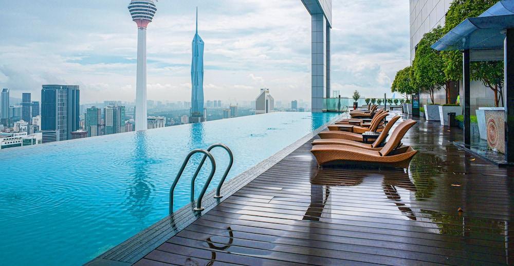 Flixses Suites At Platinum Klcc - Tap to explore photos