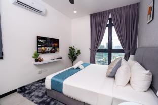Neu Suites 3rdNvenue by Perfect Host - Tap to explore photos
