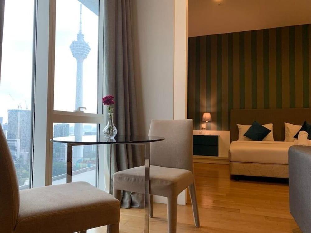 Lux Suites @ Platinum KLCC Room Type - Comfort Suite Lux Suites @ Platinum KLCC Room Type - Comfort Suite