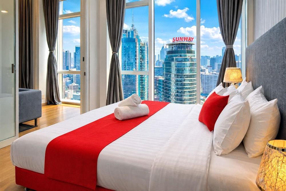 Sidemen Suites at Platinum KLCC Room Type - Deluxe Suite, 1 Bedroom, City View