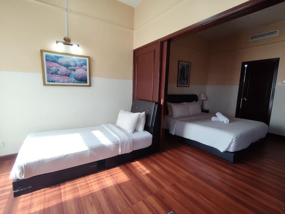 BERJAYA TIMES SQUARE SERVICE RESIDENCES Room Type - Superior Apartment
