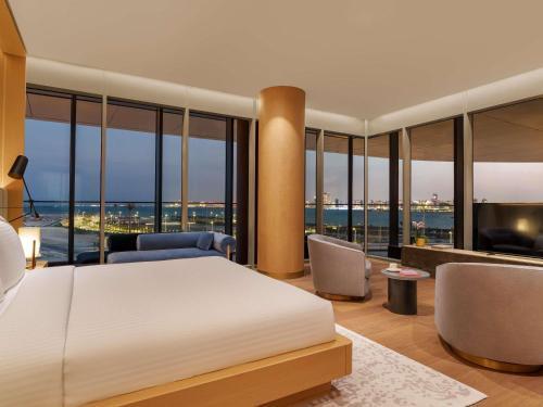 Rixos Premium Qetaifan Island North - Tap to explore photos
