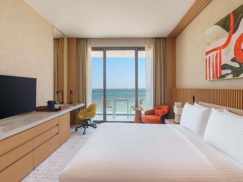 Rixos Premium Qetaifan Island North Room Type - Deluxe King Sea View with Meryal Waterpark Access Rixos Premium Qetaifan Island North Room Type - Deluxe King Sea View with Meryal Waterpark Access