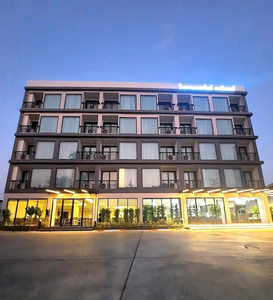 The 9 Residence Hotel - Tap to explore photos