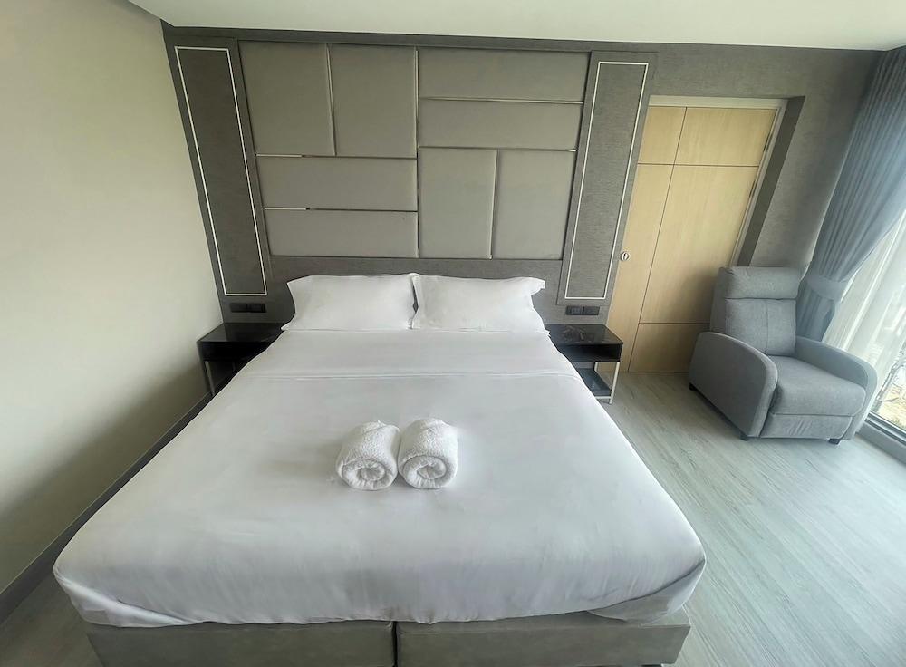 The 9 Residence Hotel Room Type - Connecting Room