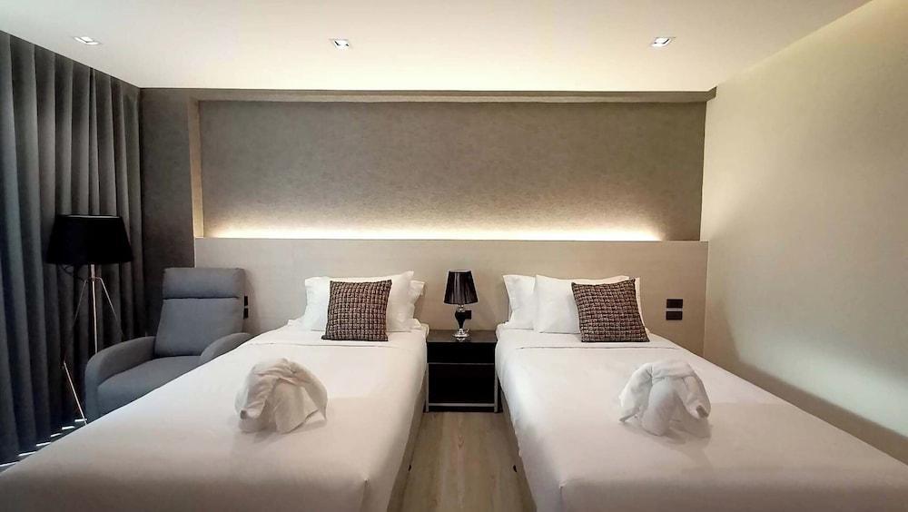 The 9 Residence Hotel Room Type - Deluxe Twin Room