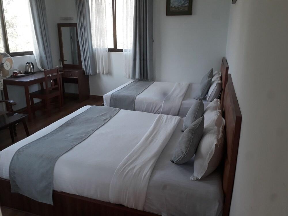 Dragon Hotel Pvt. Ltd Room Type - Deluxe Double or Twin Room