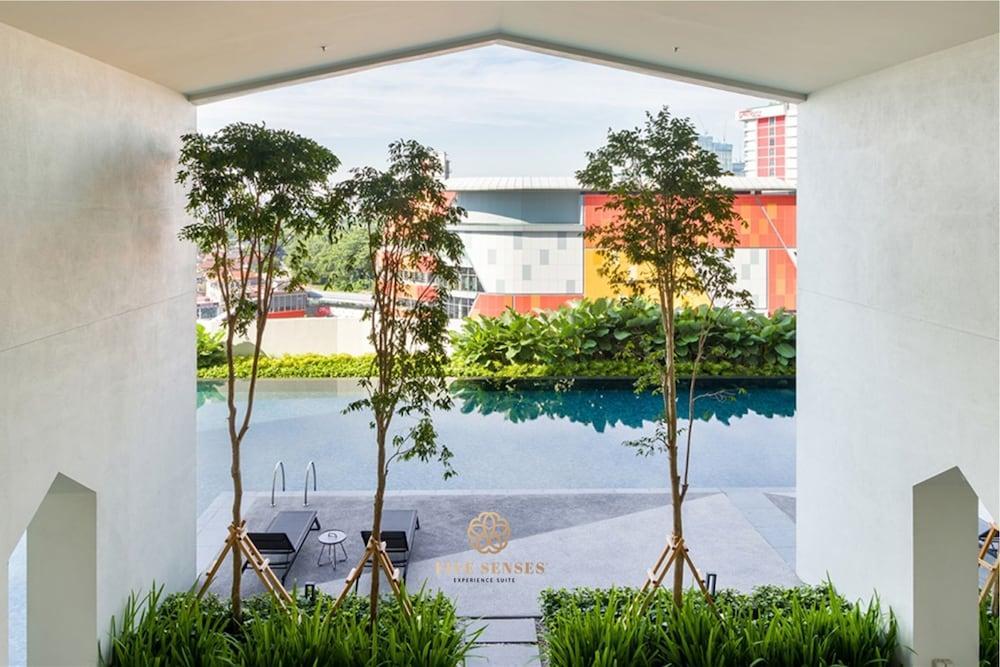 UNA Serviced Apartment, Sunway Velocity Kuala Lumpur - Tap to explore photos