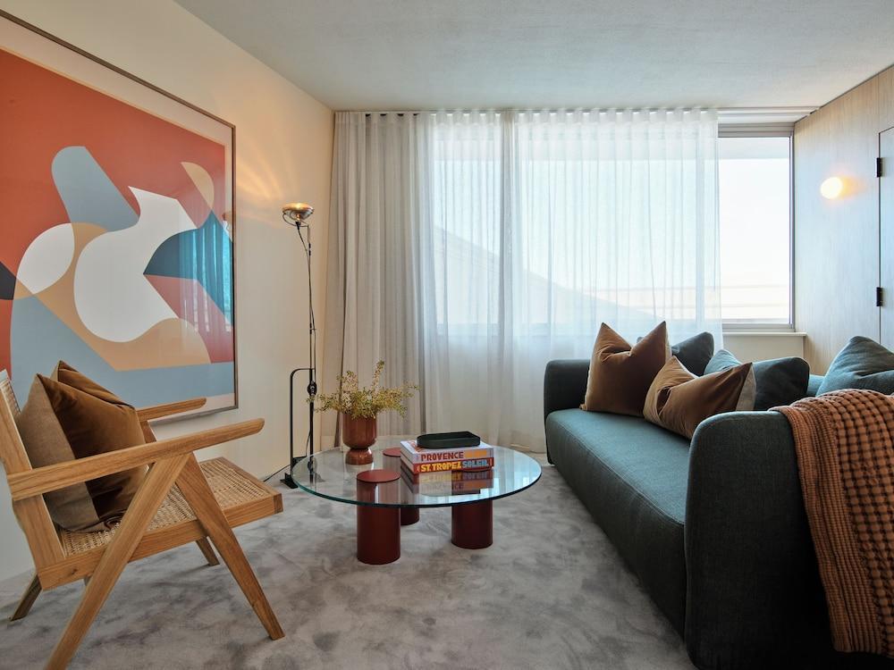 Oxford House Room Type - Oxford Arts Suite