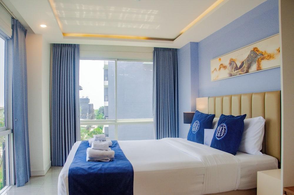 HT9 HOTEL Room Type - 2 Bedroom Family