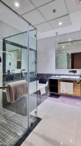 Millennium Place Doha Room Type - Premium Twin Room