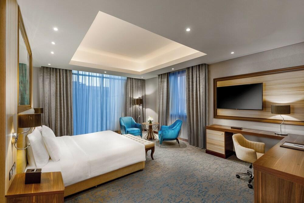 Millennium Place Doha Room Type - Executive Suite, 1 King Bed