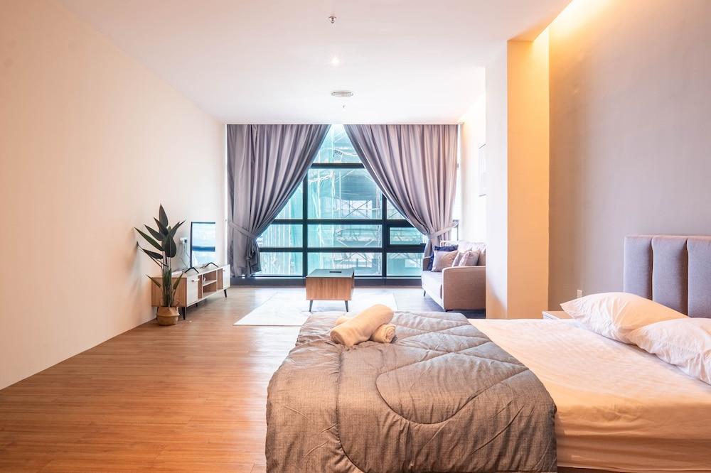 Bangsar Trade Centre by Airhost Room Type - City Condo