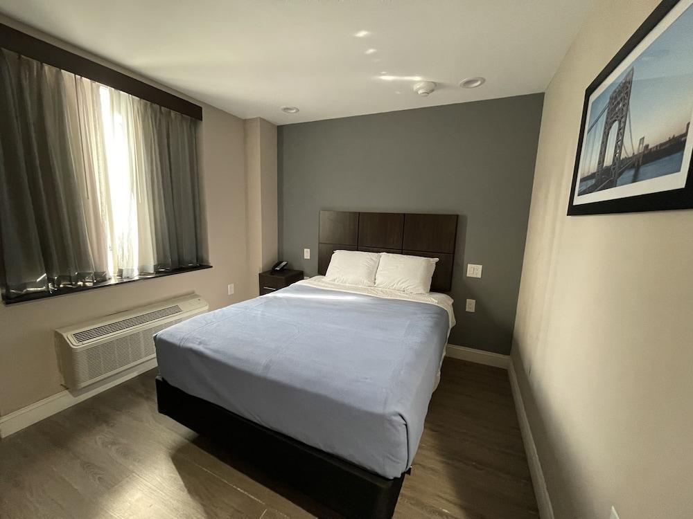 Park Bliss Hotel Bronx - Tap to explore photos