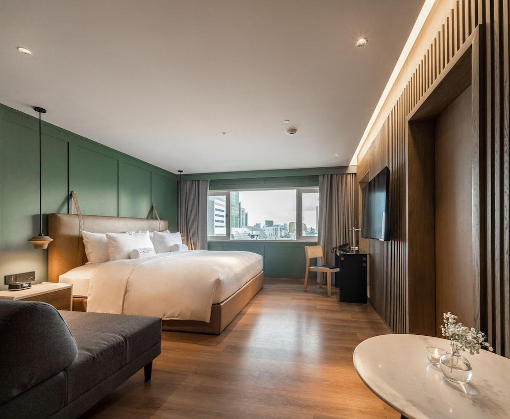 Maison Hotel Bangkok Room Type - Kiri Suite