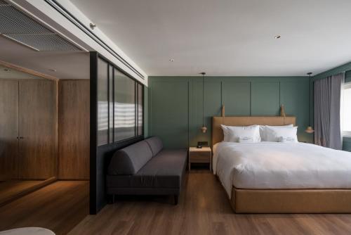 Maison Hotel Bangkok Room Type - Executive Suite