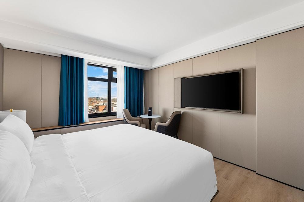 Ly New York Hotel Room Type - Deluxe Single Room, 1 King Bed