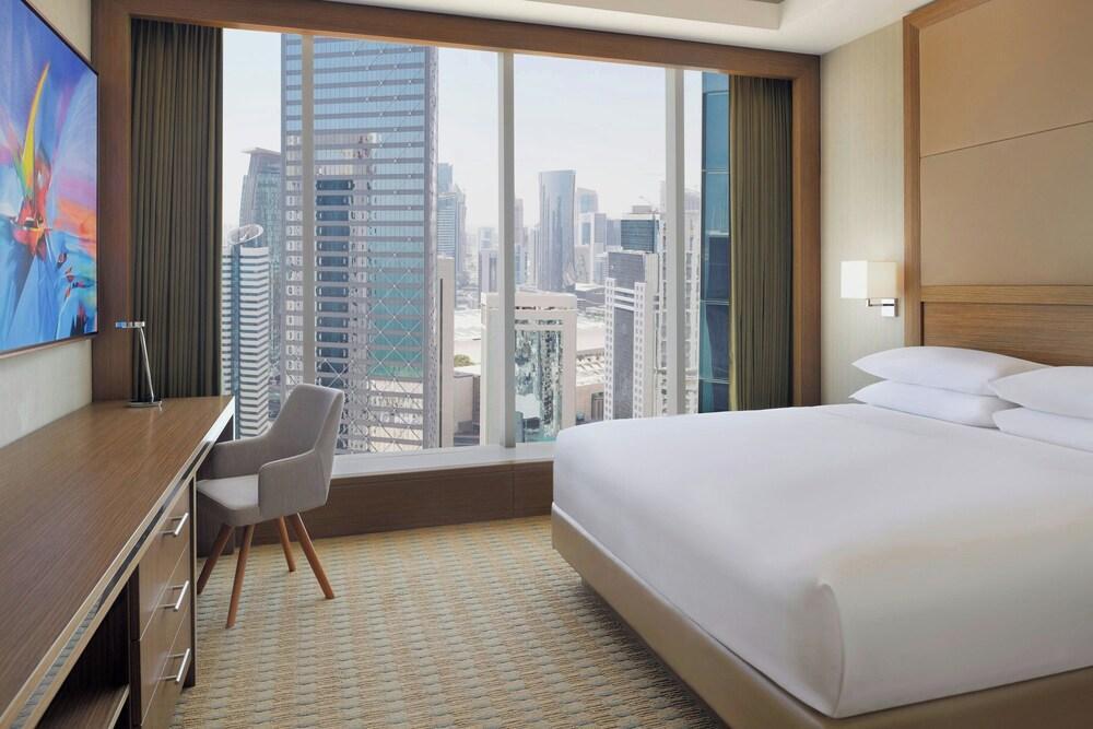 Delta Hotels City Center Doha Room Type - Room, 1 King Bed, Sea View (Sea View)