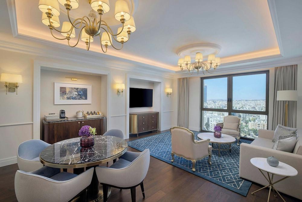 The Ritz-Carlton, Amman Room Type - Grand Suite, 1 King Bed (Exclusive Club Lounge Access)