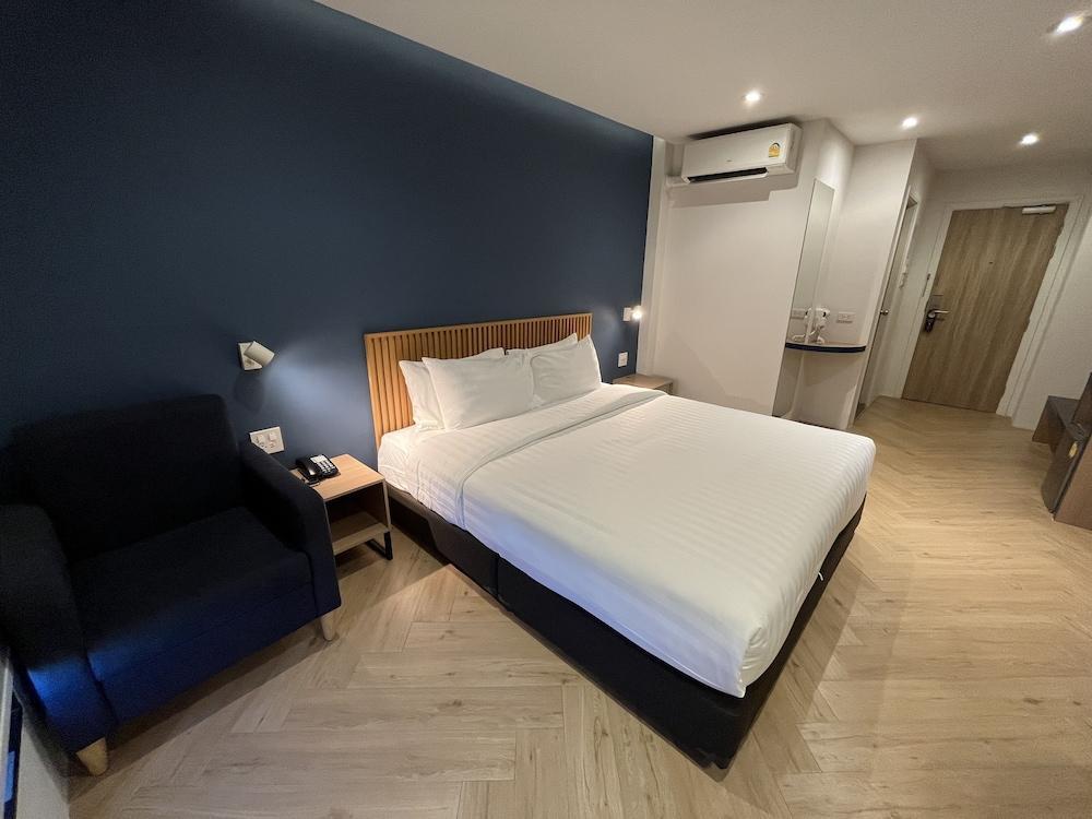 De Botan Bangna Room Type - Deluxe Double Room