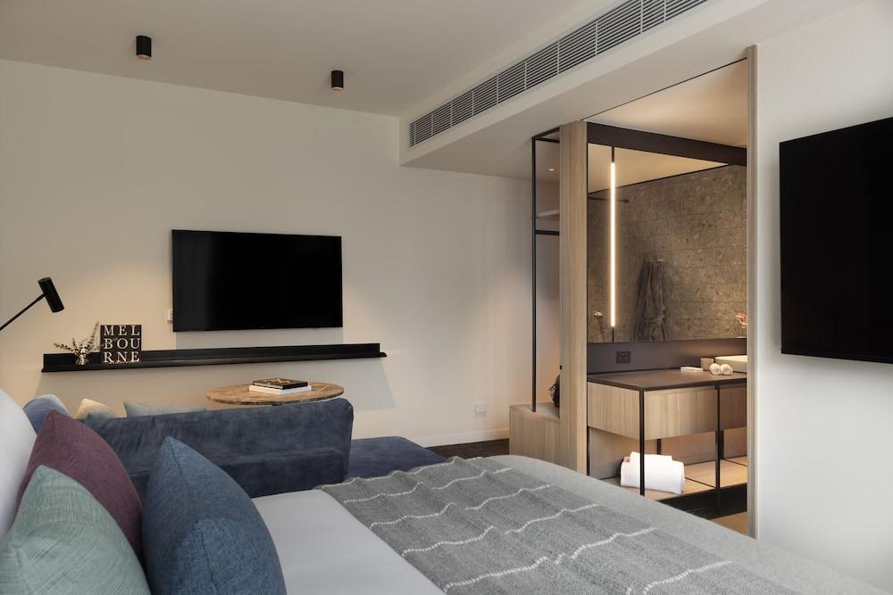 The Howey Room Type - Urban Studio