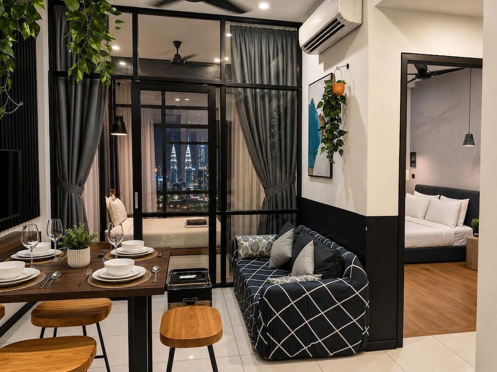 Opus Residences Kuala Lumpur by Luna Room Type - Executive Apartment, 2 Bedrooms