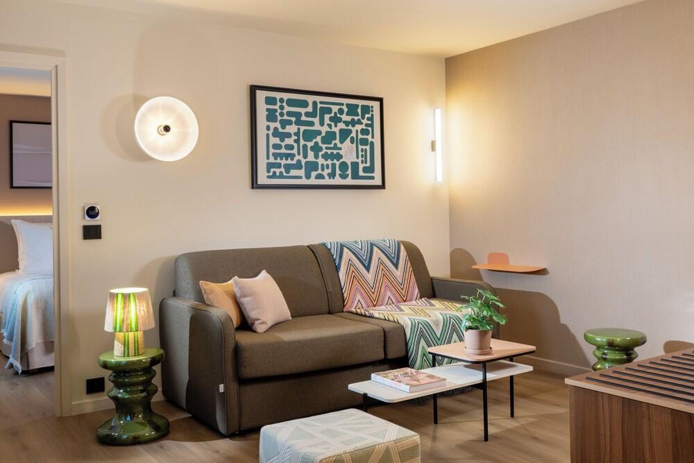 Yuna Montmartre - ApartHotel Room Type - 2 bedrooms Apartment Premium 6 personnes - 60 m2 Yuna Montmartre - ApartHotel Room Type - 2 bedrooms Apartment Premium 6 personnes - 60 m2