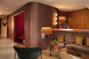 Yuna Montmartre - ApartHotel - Tap to explore photos