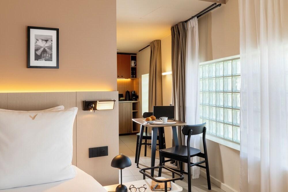 Yuna Montmartre - ApartHotel Room Type - Classic Studio 2 people - 20m2