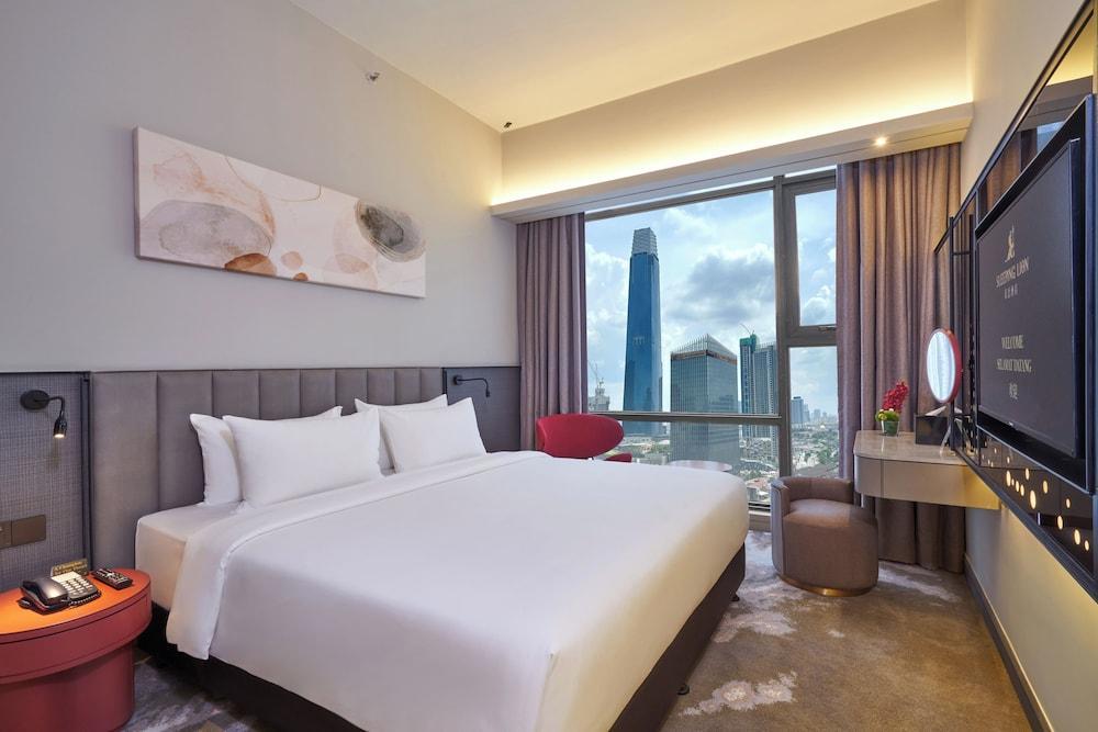 Sleeping Lion Suites Room Type - Premier King Room