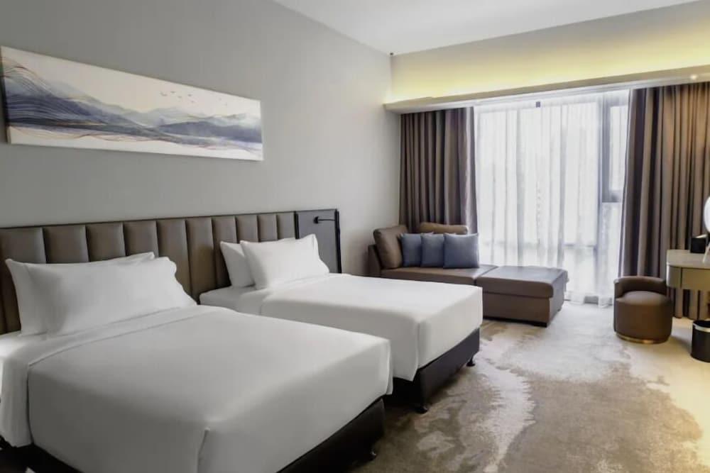 Sleeping Lion Suites Room Type - Grand Superior Twin Room