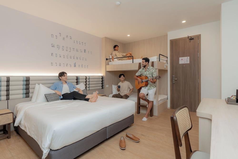 Pranakorn Heritage Hotel Room Type - Family Quadruple Room