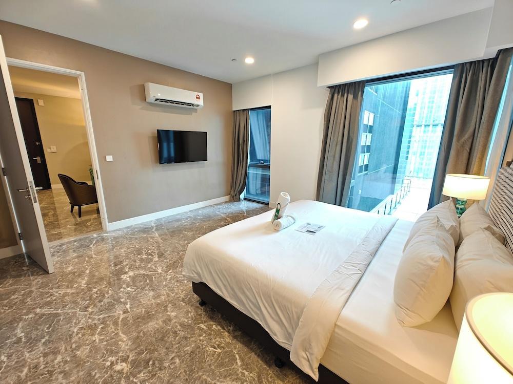 Victory suites Room Type - Deluxe Apartment