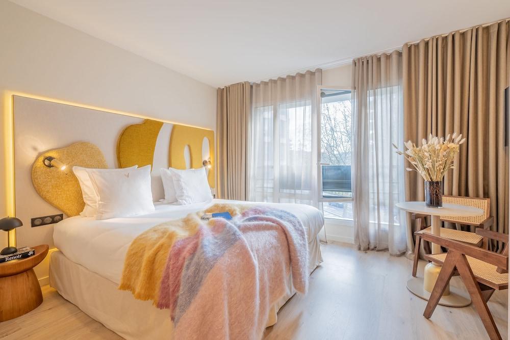 Yuna Porte Maillot - ApartHotel Room Type - Studio Deluxe20m2