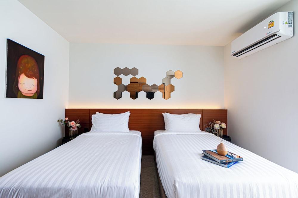 Frame Hotel Bangkok Room Type - Standard Room, 2 Twin Beds