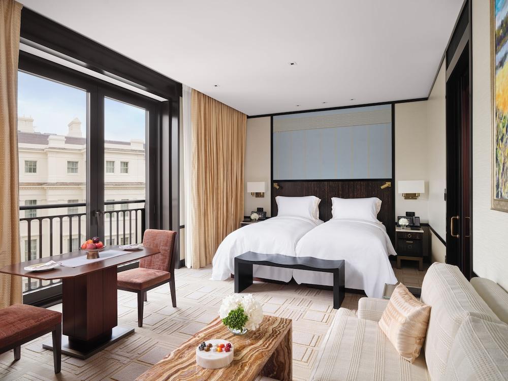 The Peninsula London Room Type - Premier Room, 2 Twin Beds