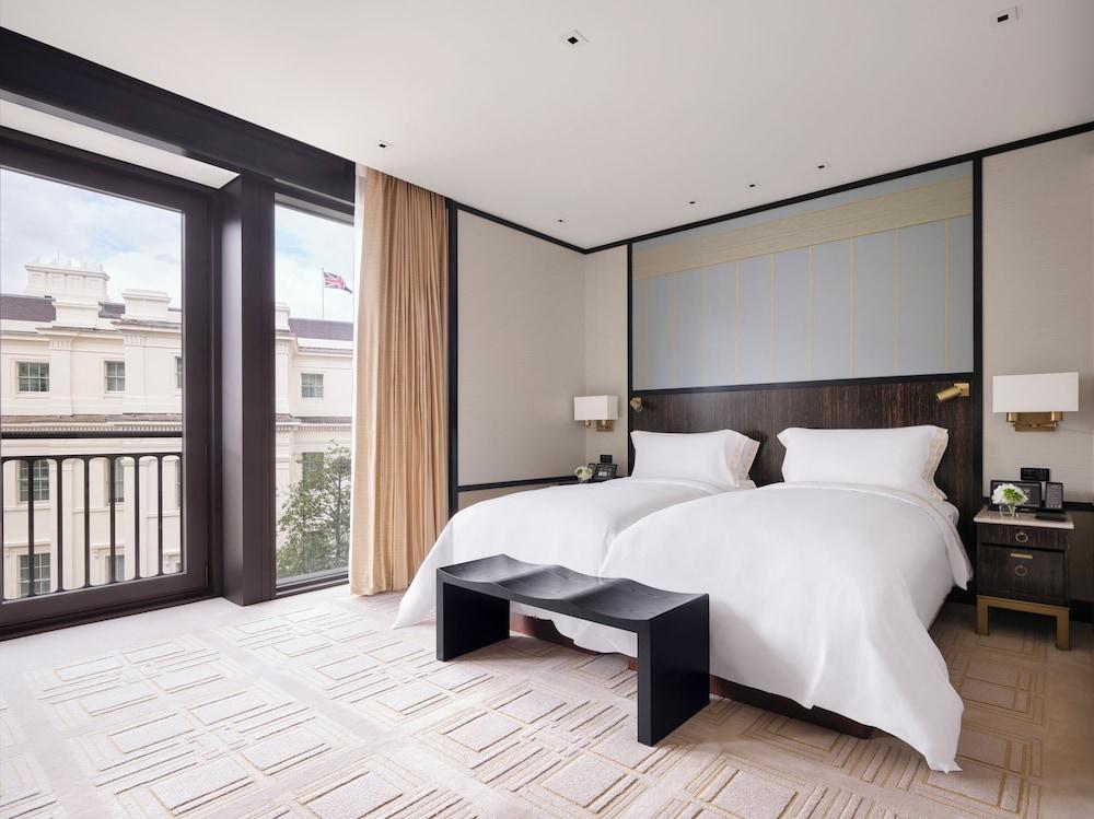 The Peninsula London Room Type - Grand Premier Suite, 2 Double Beds