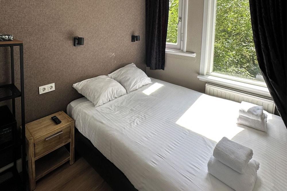 Hotel Vondel Garden - Digital Access Room Type - Economy Double Room