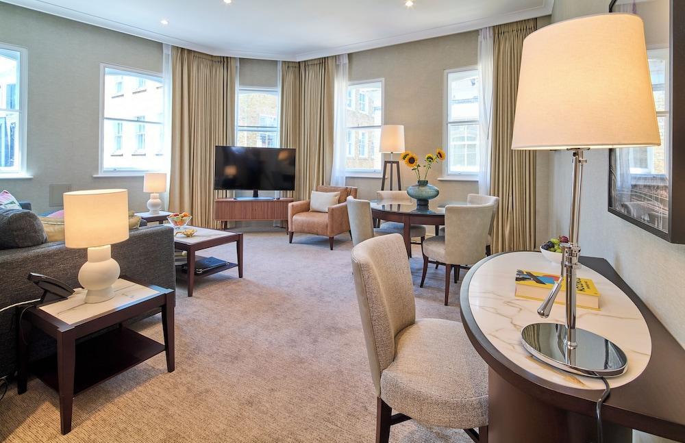Cheval Calico House Room Type - Deluxe One Bedroom Apartment