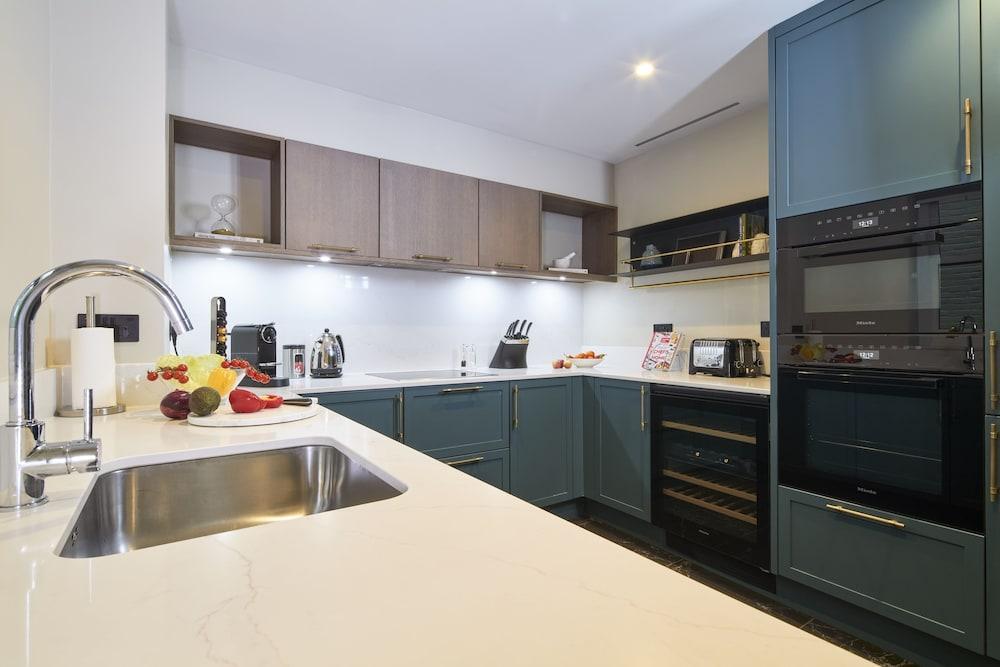 Cheval Hyde Park Gate Room Type - Deluxe Two Bedroom Apartment