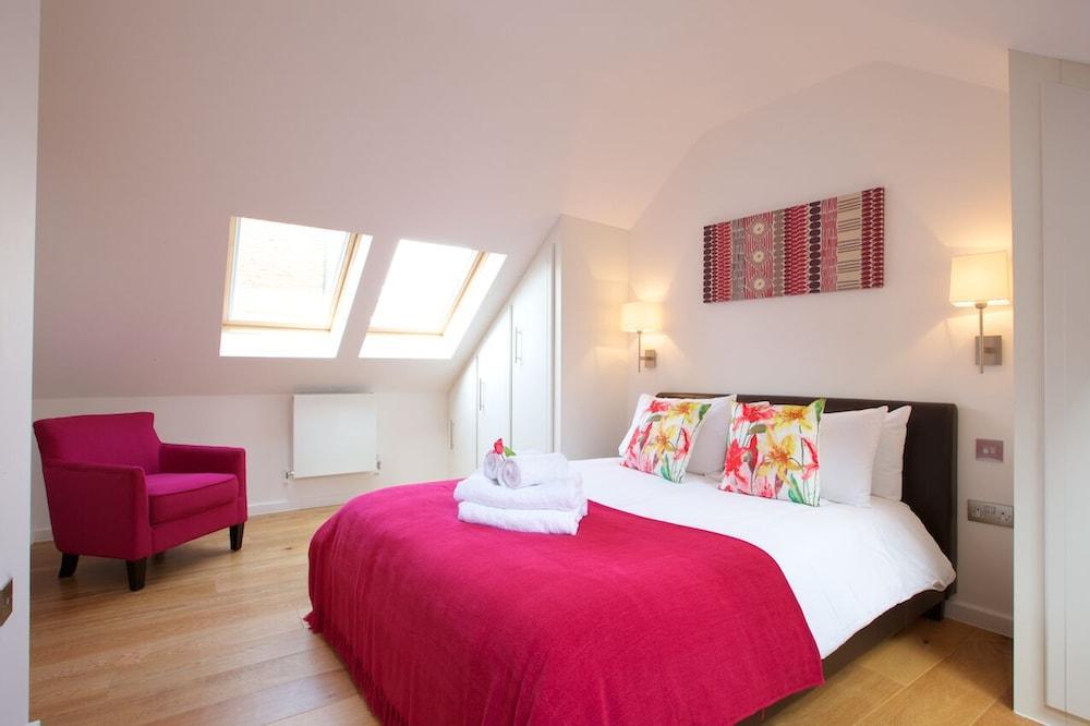 Miles Place by Viridian Apartments Room Type - 3 bedroom 2 bathroom